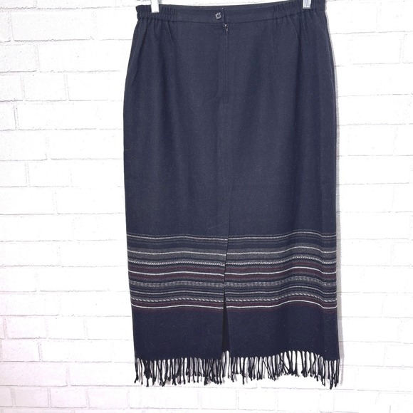 Vtg Briggs Navy Wool Blend Skirt 14 Fringe Lagenlook‎ Western Minimalist Classic - Picture 2 of 9